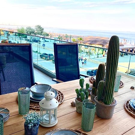 Appartamento Royal Sea View Design Promenada 3 Năvodari Esterno foto