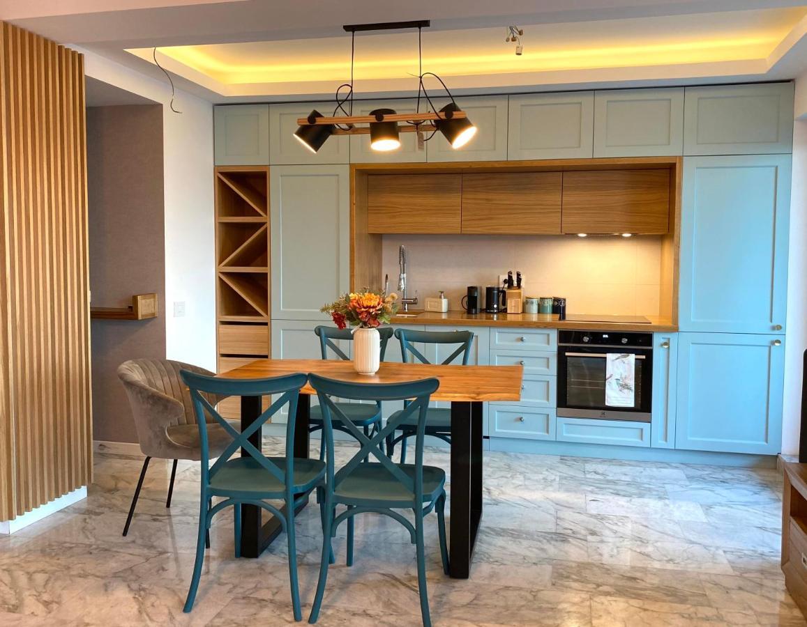 Appartamento Royal Sea View Design Promenada 3 Năvodari Esterno foto